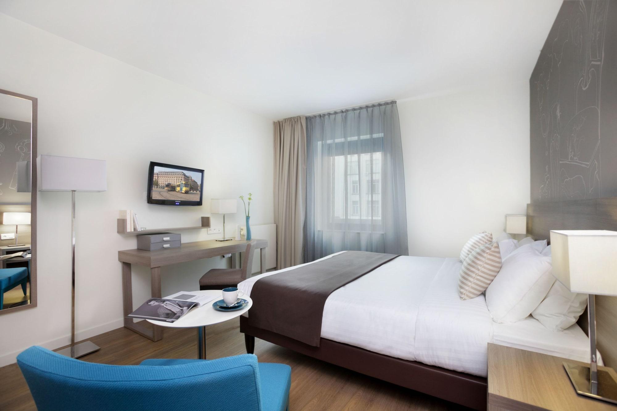 Citadines Toison D'Or Brussels Aparthotel Bagian luar foto