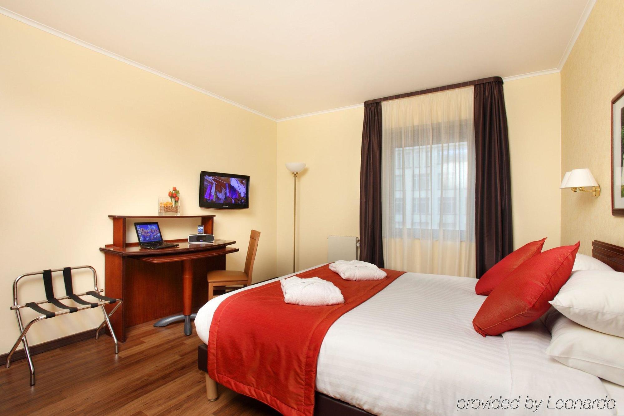 Citadines Toison D'Or Brussels Aparthotel Ruang foto